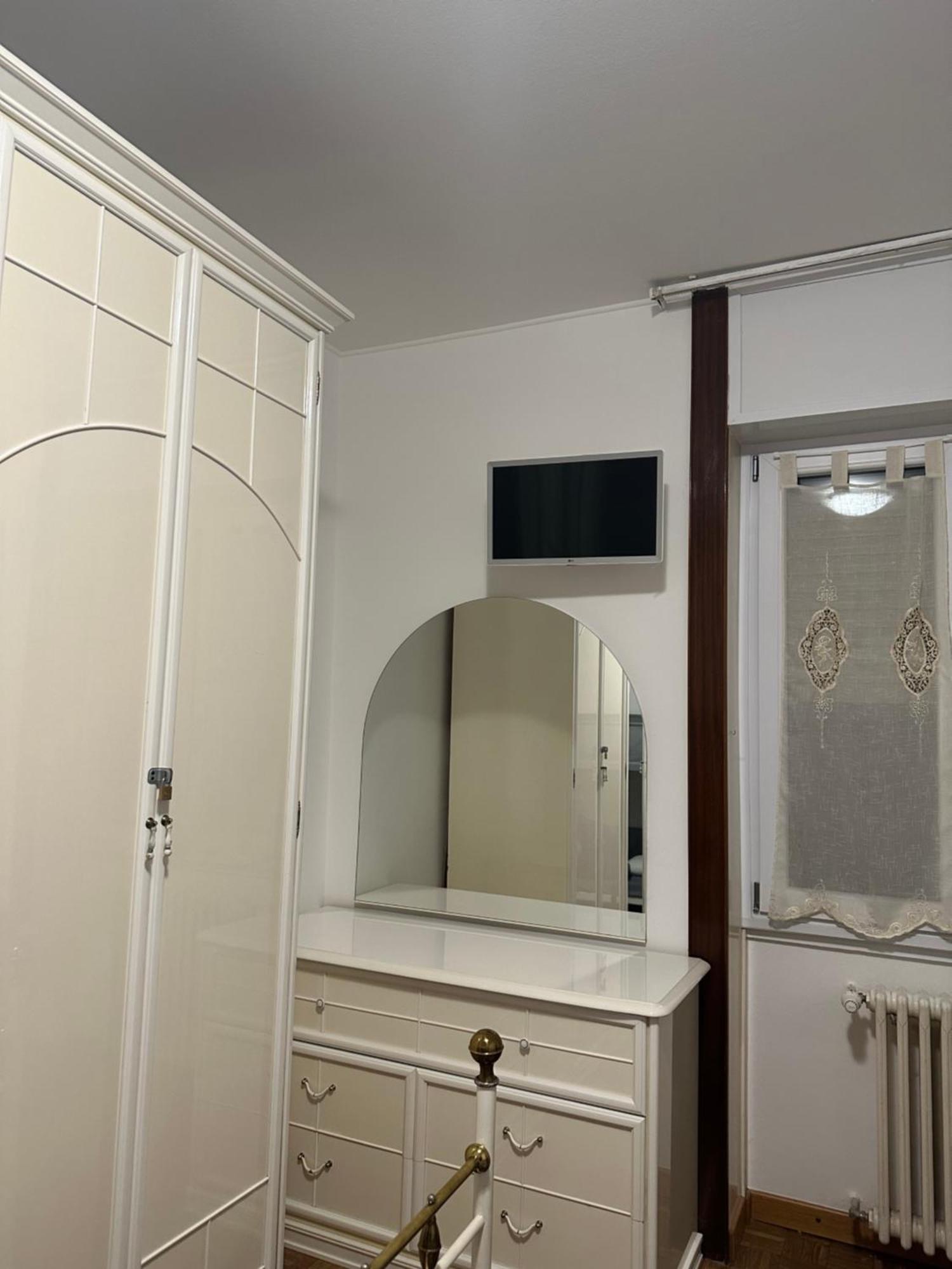 Gigli, Rooms Con Cucina In Comune E Terrazza Milano Exteriör bild