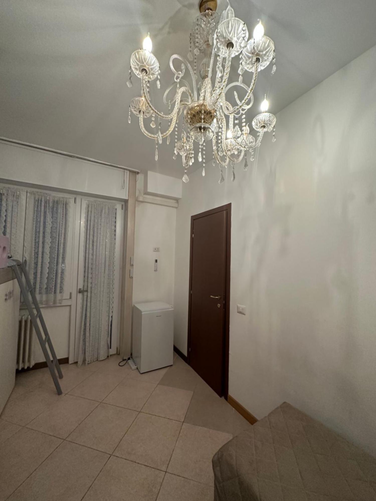 Gigli, Rooms Con Cucina In Comune E Terrazza Milano Exteriör bild